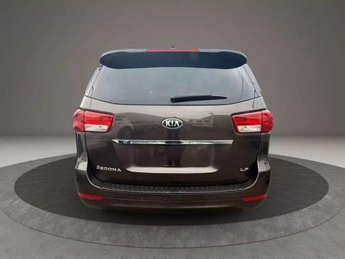 2018 Kia Sedona LX