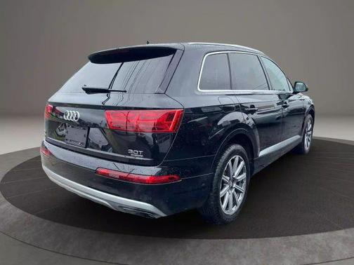 2018 Audi Q7 3.0T Premium Plus