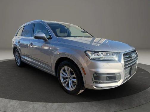 2019 Audi Q7 55 Premium Plus