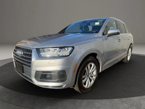 2019 Audi Q7 55 Premium Plus