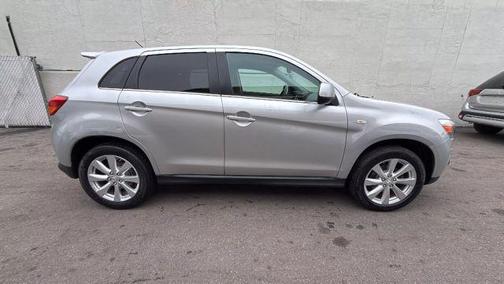 2015 Mitsubishi Outlander Sport SE