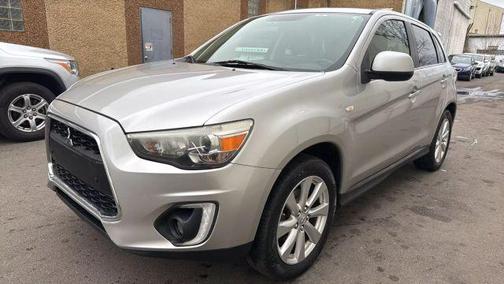 2015 Mitsubishi Outlander Sport SE