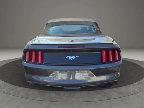 2017 Ford Mustang EcoBoost Premium