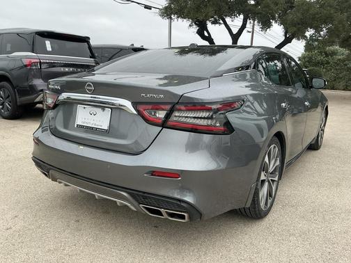 2023 Nissan Maxima Platinum