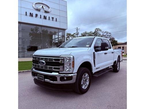 Oxford White 2026 Ford F-250 XLT