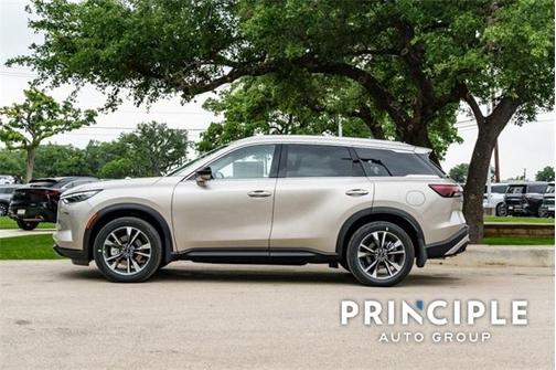 2025 INFINITI QX60 Luxe
