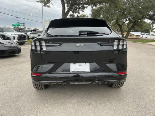2021 Ford Mustang Mach-E GT