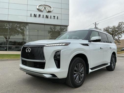 Radiant White 2026 INFINITI QX80 PURE