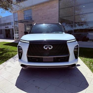2t Radiant Whit 2026 INFINITI QX80 AUTOGRAPH