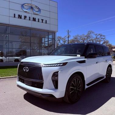 2t Radiant Whit 2026 INFINITI QX80 AUTOGRAPH