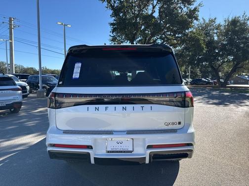 2026 INFINITI QX80 AUTOGRAPH