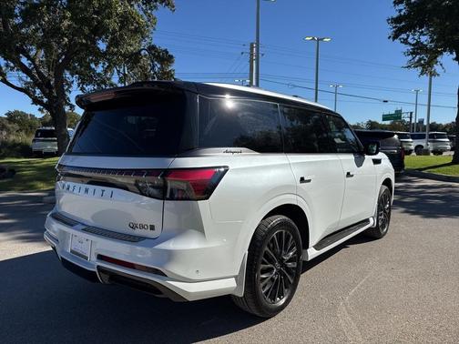 2026 INFINITI QX80 AUTOGRAPH
