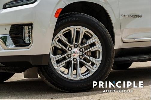 2022 GMC Yukon SLT