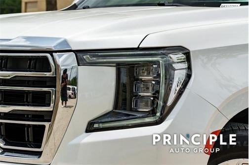 2022 GMC Yukon SLT