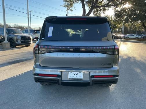 2026 INFINITI QX80 AUTOGRAPH