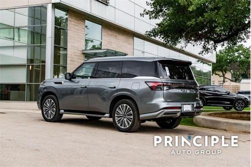 2025 INFINITI QX80 SENSORY