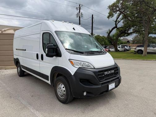 Bright White Clearcoat 2025 RAM ProMaster 2500 High Roof
