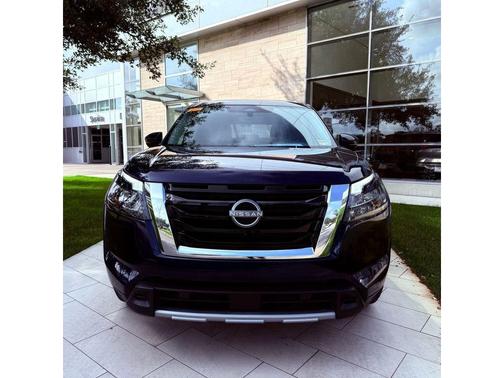 Deep Ocean Blue 2025 Nissan Pathfinder SL