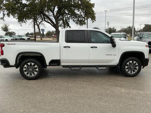 2021 Chevrolet Silverado 2500 Custom
