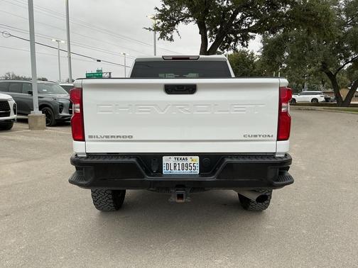 2021 Chevrolet Silverado 2500 Custom