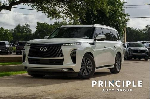 2025 INFINITI QX80 Luxe