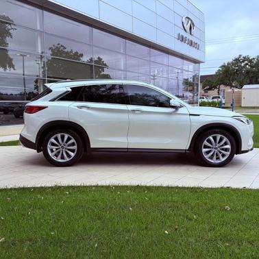 Majestic White 2019 INFINITI QX50 ESSENTIAL