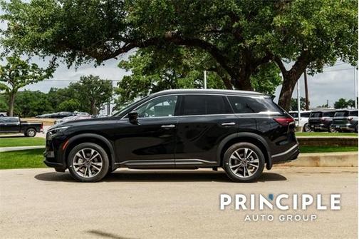 2025 INFINITI QX60 Luxe