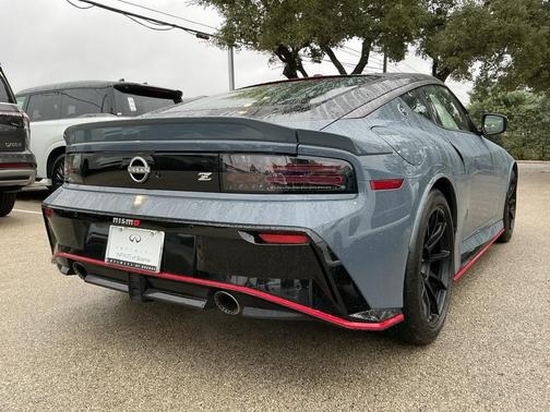 2025 Nissan Z NISMO