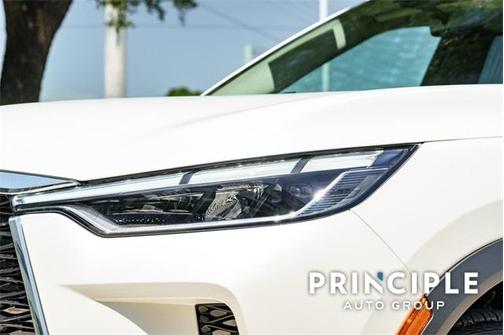2025 INFINITI QX60 SENSORY