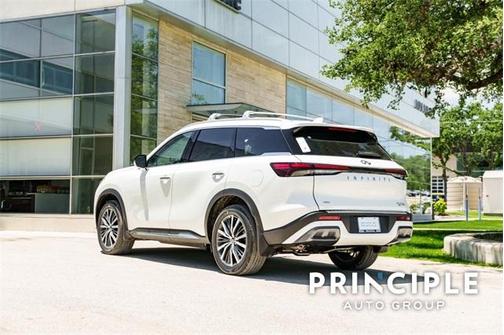 2025 INFINITI QX60 SENSORY