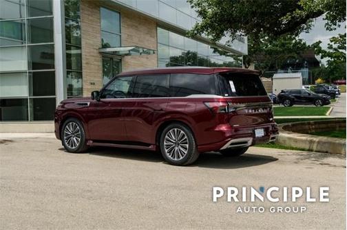 2025 INFINITI QX80 SENSORY