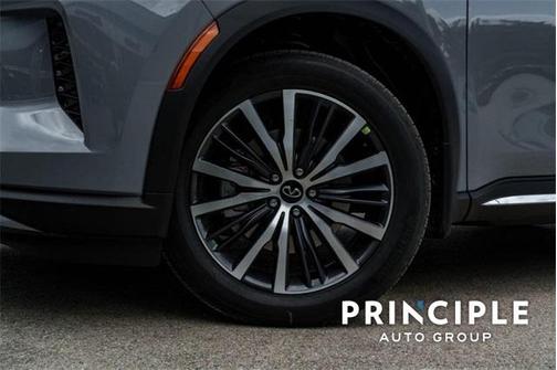 2025 INFINITI QX60 SENSORY