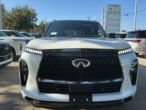 2026 INFINITI QX80 AUTOGRAPH