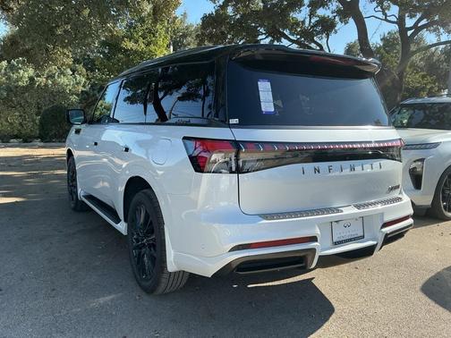 2026 INFINITI QX80 AUTOGRAPH