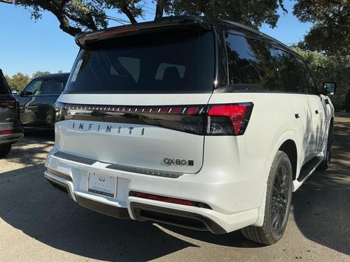 2026 INFINITI QX80 AUTOGRAPH