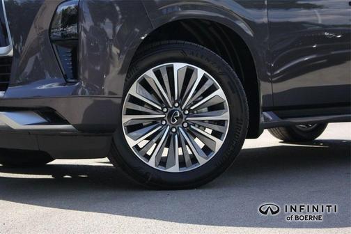 2026 INFINITI QX80 Luxe