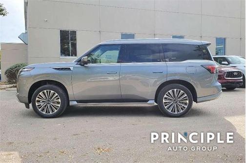 2025 INFINITI QX80 SENSORY