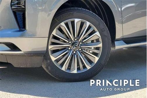 2025 INFINITI QX80 SENSORY