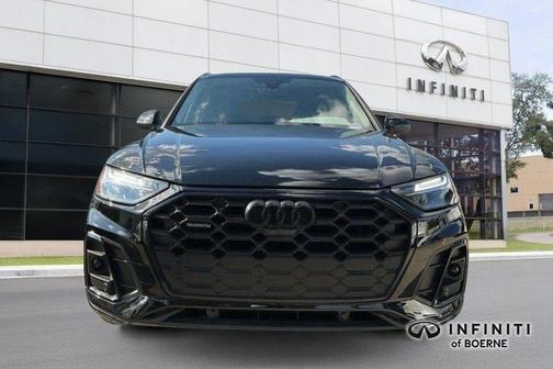 2022 Audi Q5 45 S line quattro Premium