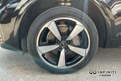 2022 Audi Q5 45 S line quattro Premium