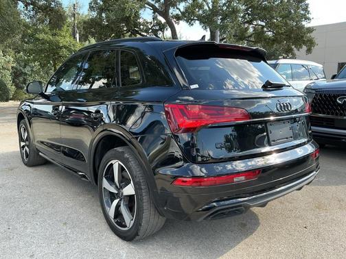 2022 Audi Q5 45 S line quattro Premium
