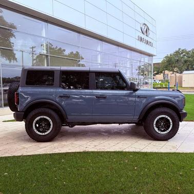 Azure Gray Metallic 2024 Ford Bronco Big Bend