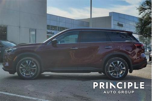 2025 INFINITI QX60 Luxe
