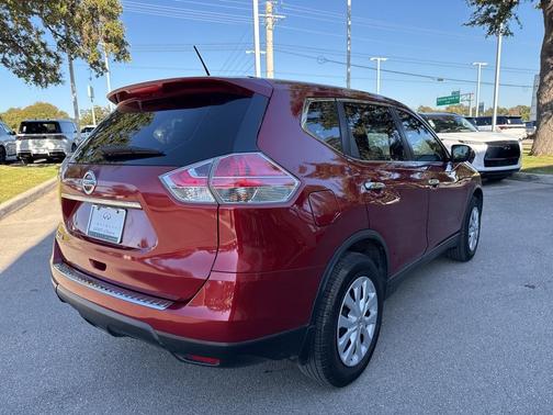2015 Nissan Rogue S