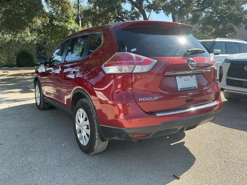 2015 Nissan Rogue S