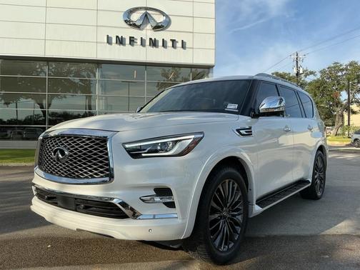 2023 INFINITI QX80 SENSORY