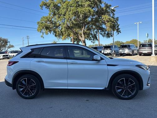2024 INFINITI QX50 SPORT