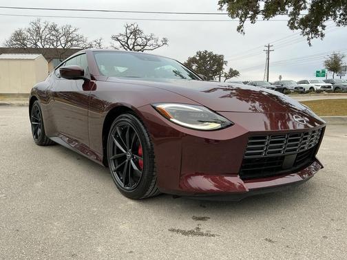 2025 Nissan Z Performance