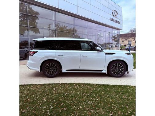 Radiant White 2026 INFINITI QX80 AUTOGRAPH