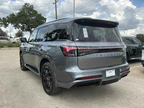 2026 INFINITI QX80 SPORT